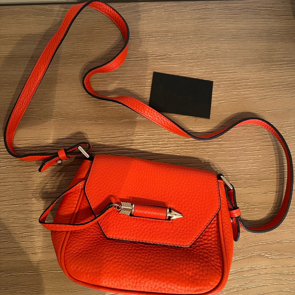 Women’s Mackage 100% leather shoulder bag. Orange colour, great condition.